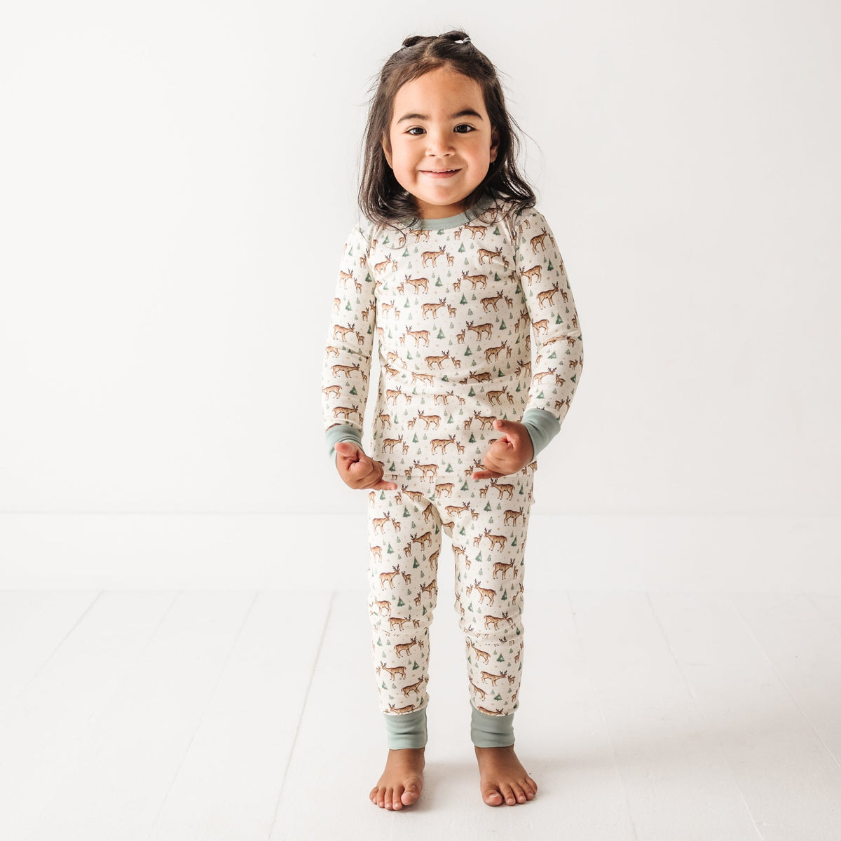 Luna and Arlo_Woodland Buck Long Pajamas_5